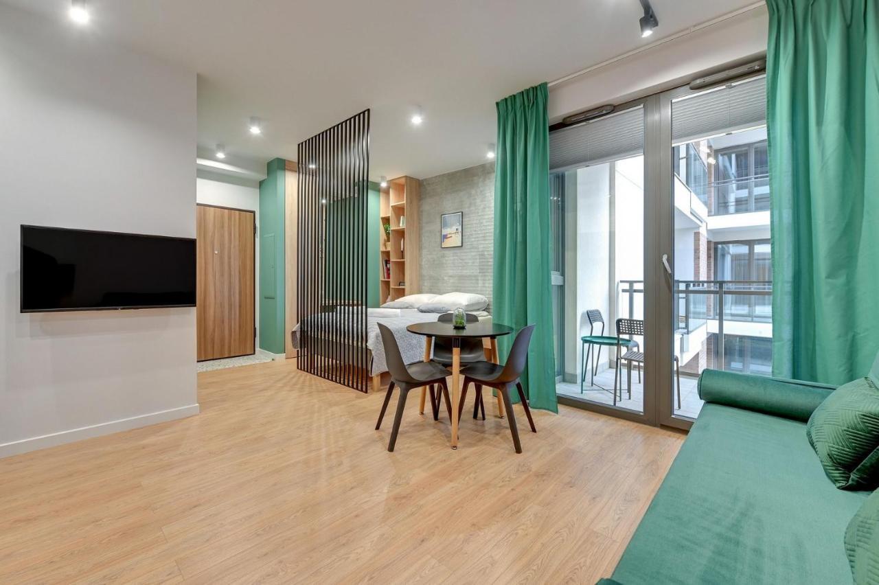 Grand Apartments - Garden Gates Studio غدانسك المظهر الخارجي الصورة