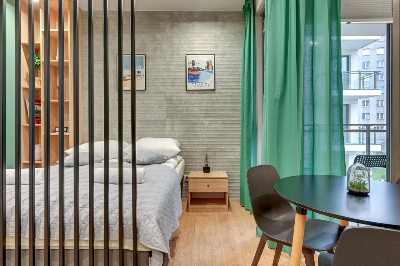 Grand Apartments - Garden Gates Studio غدانسك المظهر الخارجي الصورة